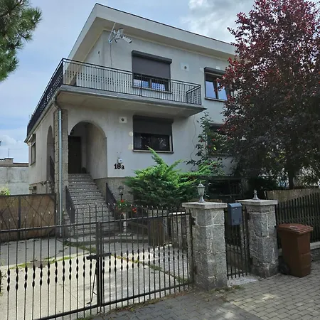 Pracownicze кімнати для працівників,гуртожиток Hostel Swarzędz