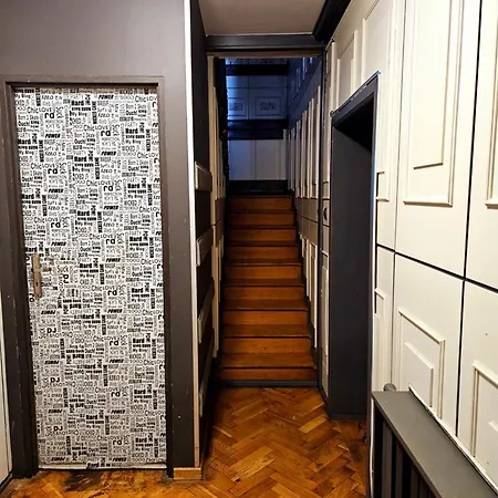 Hostel Pracownicze кімнати для працівників,гуртожиток *