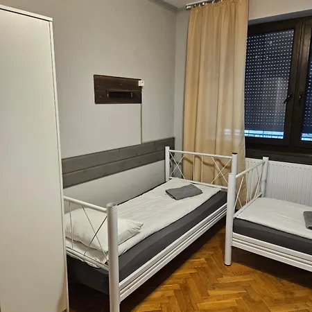 Pracownicze кімнати для працівників,гуртожиток Hostel *