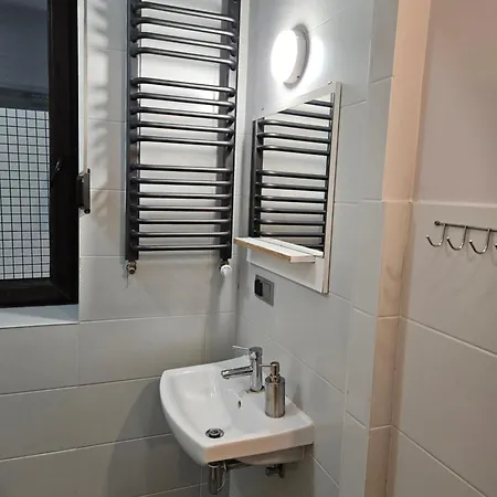 Pracownicze кімнати для працівників,гуртожиток Hostel Swarzędz