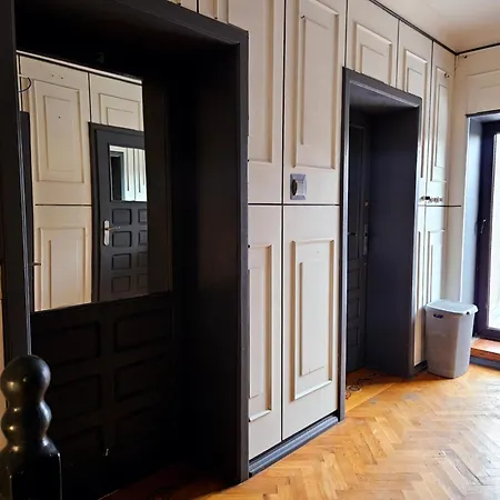 Hostel Pracownicze кімнати для працівників,гуртожиток Swarzędz