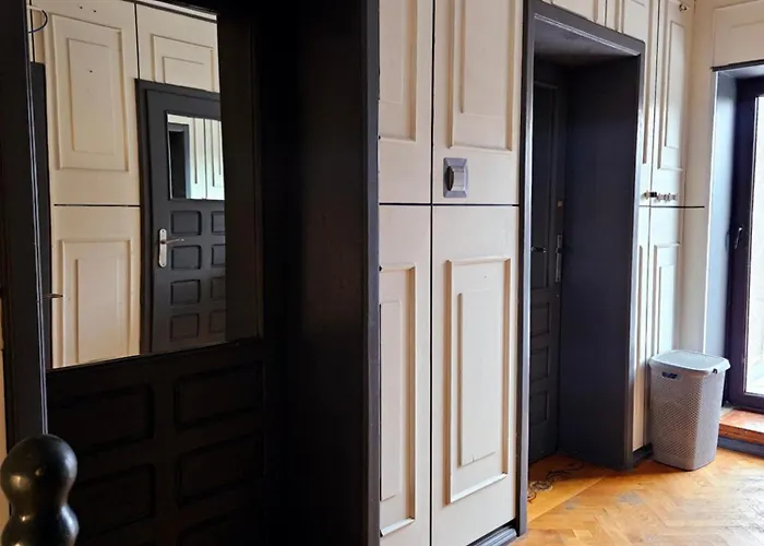 旅馆 Pracownicze кімнати для працівників,гуртожиток Swarzędz